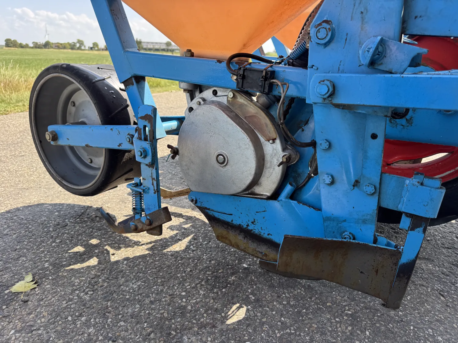 Semoir à maïs Monosem PNU 6 rangs | Dga Machinehandel