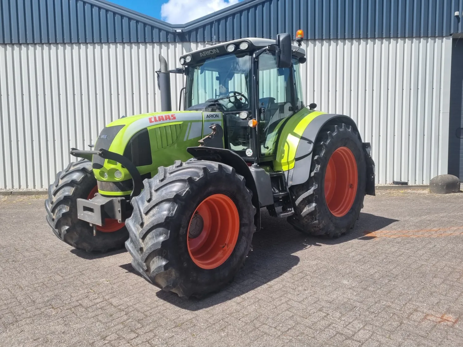 Claas Arion 620 (2008) | 135 HK, affjedret foraksel & AC