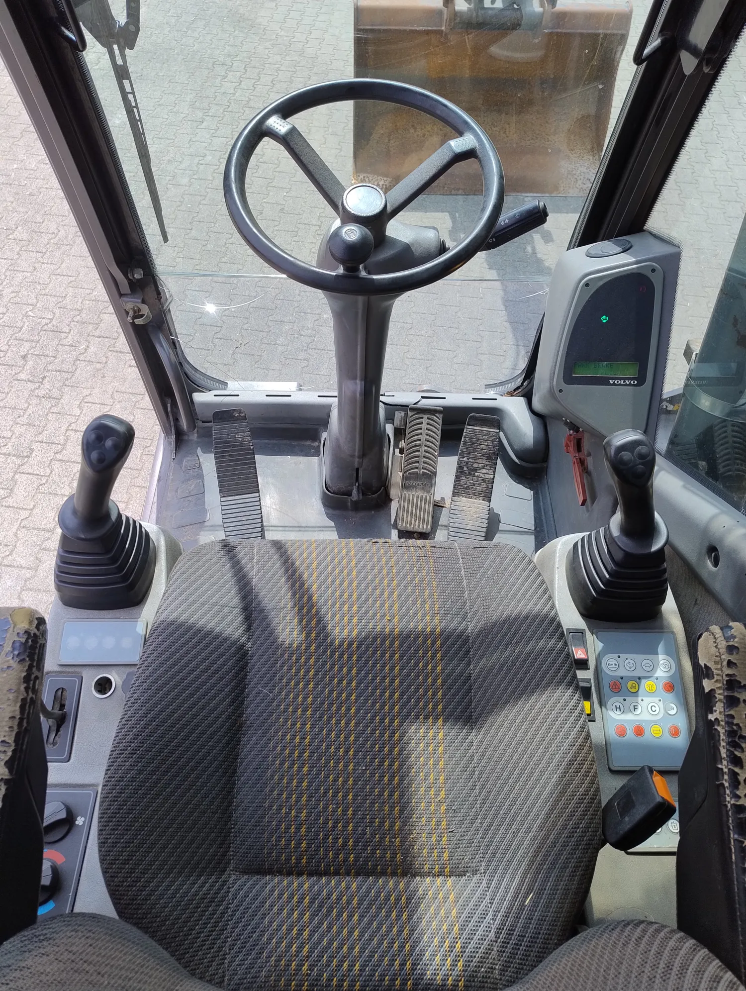 Volvo EW160 Mobile Excavator - 2002 Model, Well-Maintained