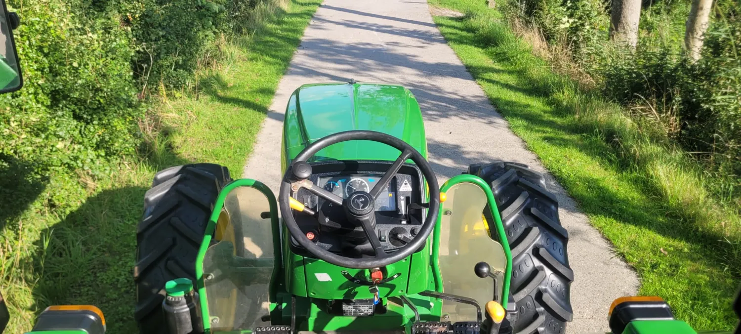 John Deere 5065E Til Salg | Få Timer