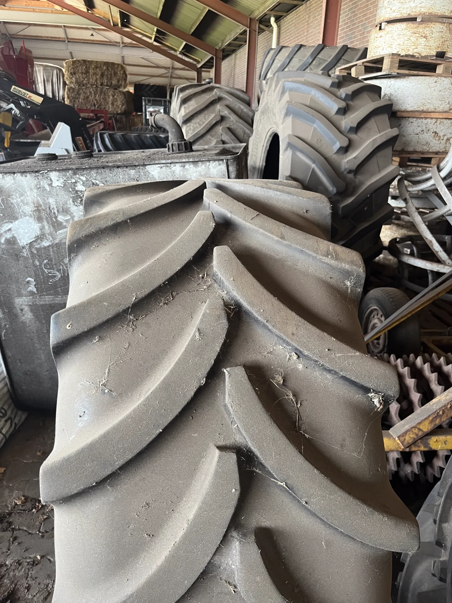 Vredestein 540/65R30 Banden - Goede Staat - Landbouw