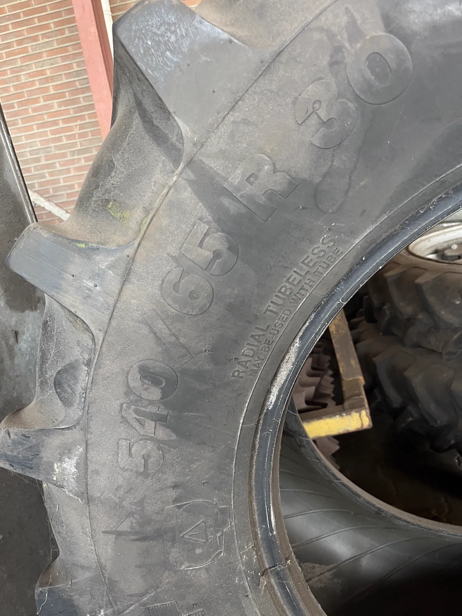 Vredestein 540/65R30 Banden - Goede Staat - Landbouw