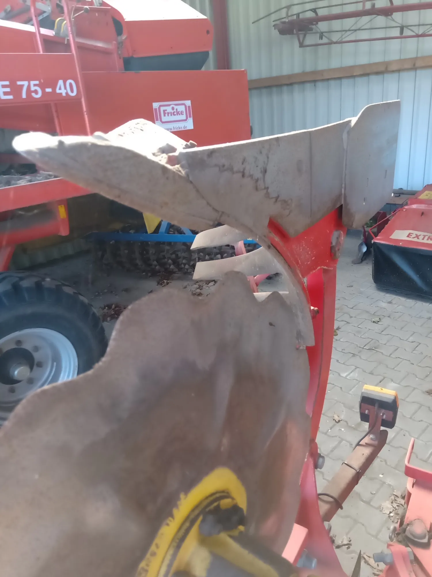 Poettinger Servo 45 wentelploeg + pakker te koop
