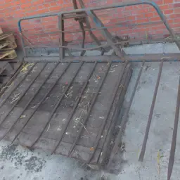 Alimentador de ensilaje 230cm | Inclinación y púas largas