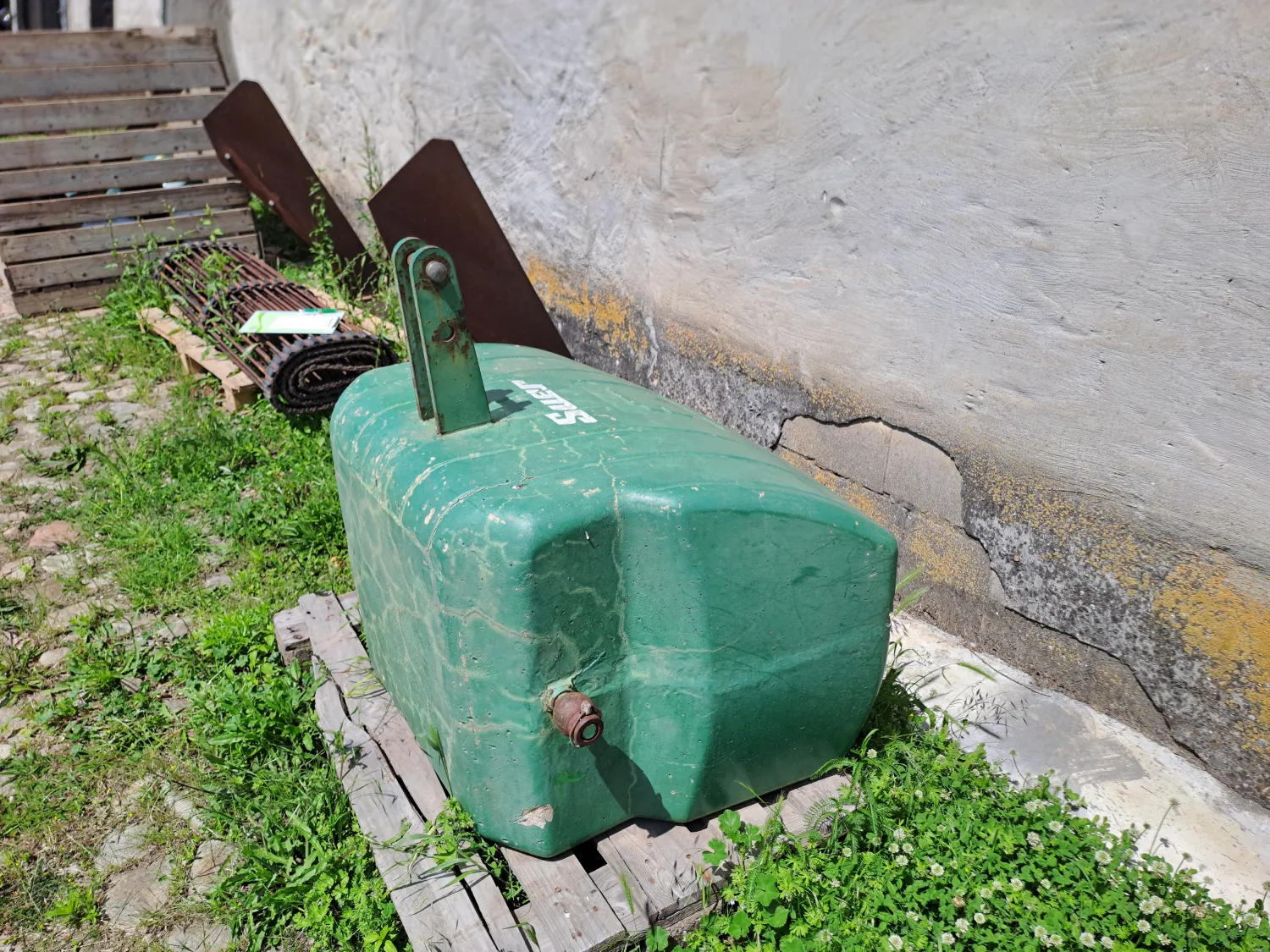 900 kg Frontgewichten te Koop - Tractorbalast