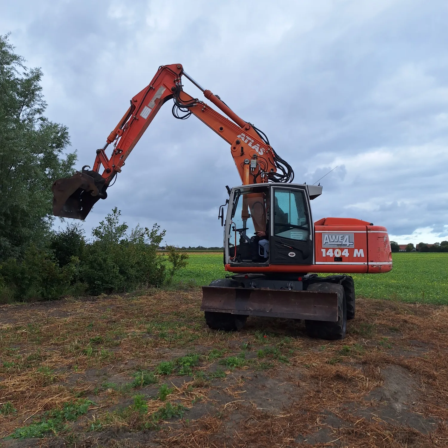 Atlas 1404 M: Daten & Details