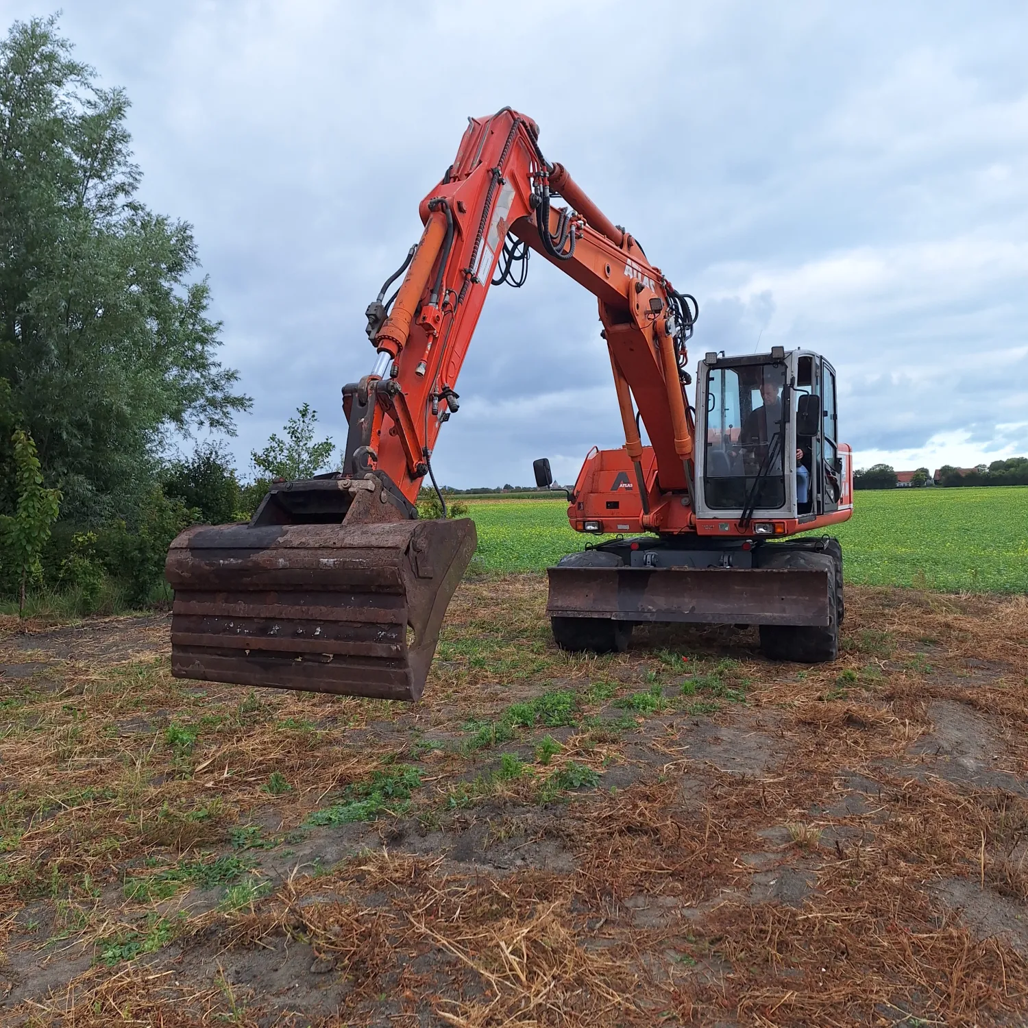 Atlas 1404 M: Daten & Details