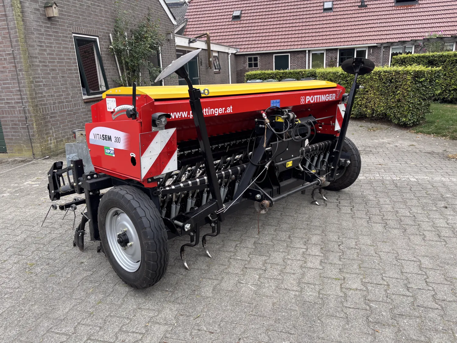 Pottinger Vitasem 300 zaaimachine - Zo goed als nieuw!