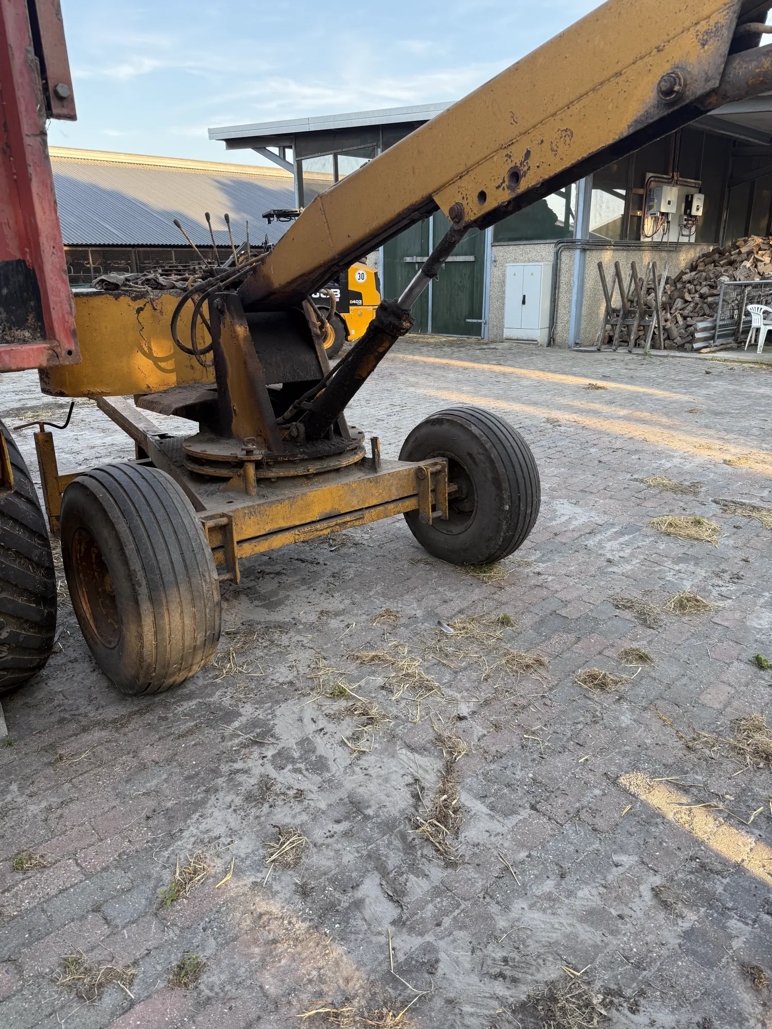 Used Agricultural Crane for Sale | Good Condition