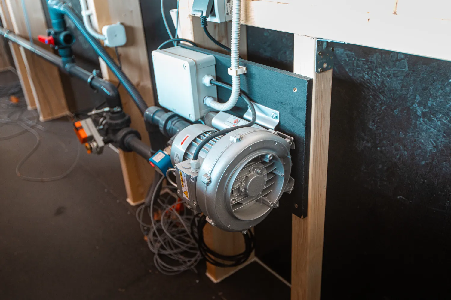 Storage Parts: Foam Blocks, Sensors & Ventilation Ducts