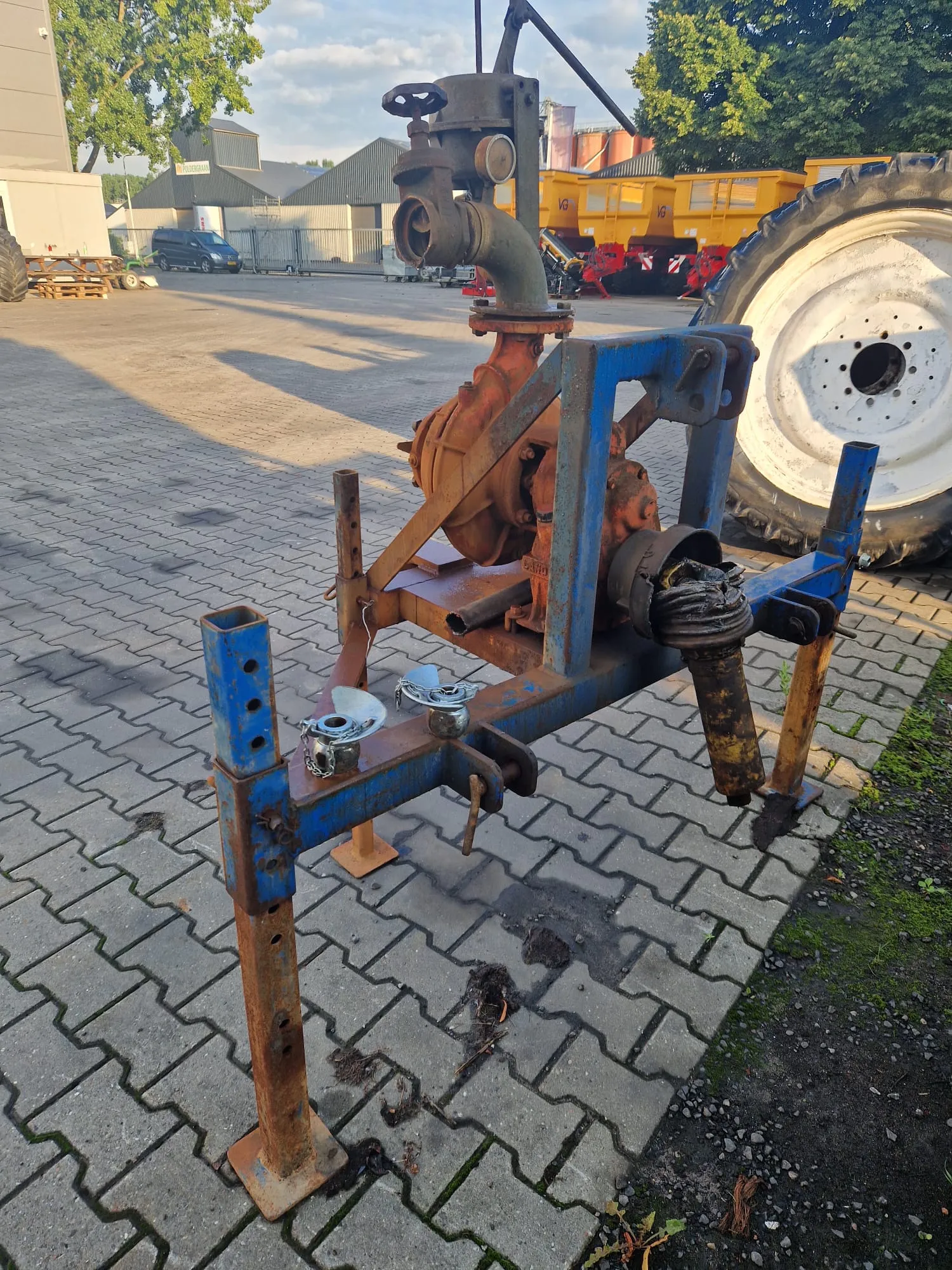 Landini CMS 65A: Tractor met aanzuigpomp & drukmeter