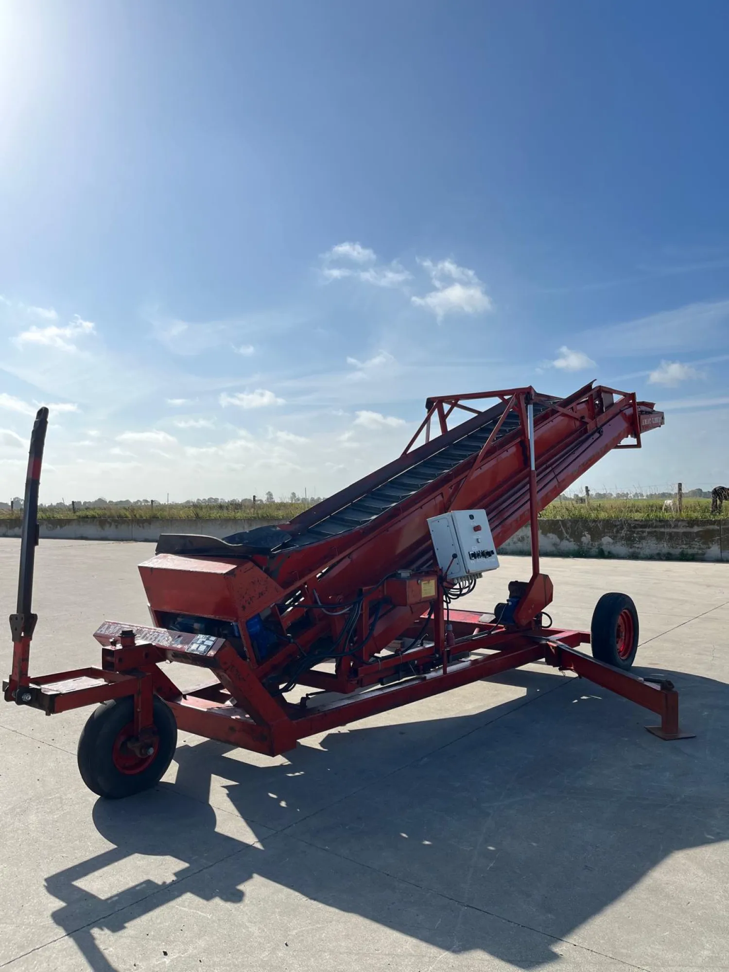 Amac Hallenvuller LBK14 te koop - 11 meter band