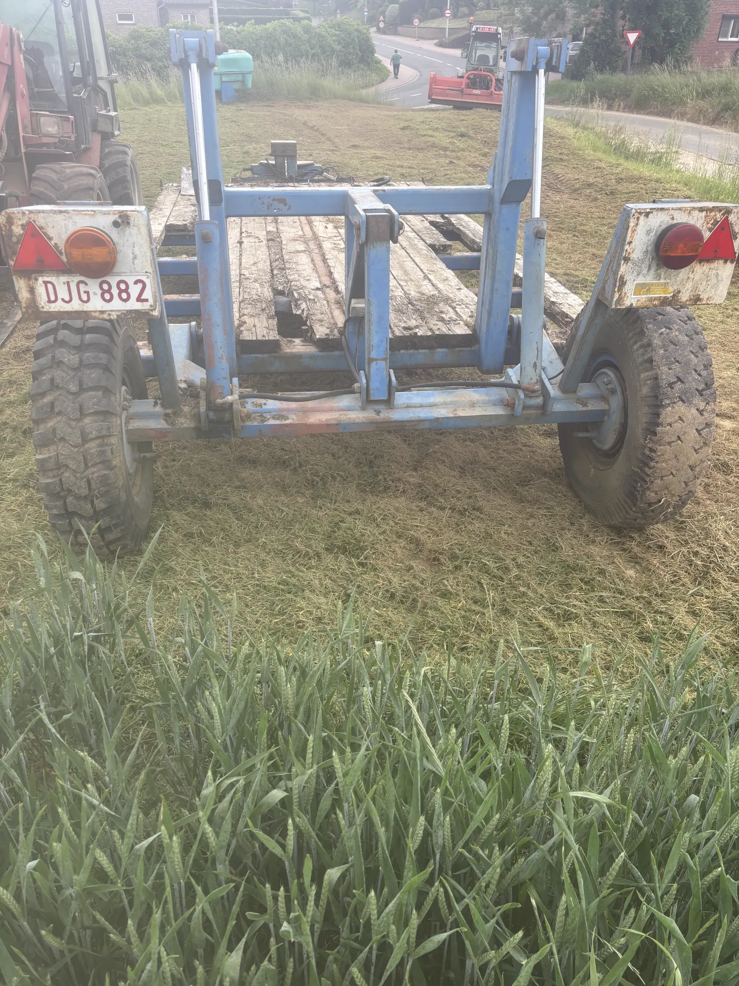 Dieplader te koop - Goed chassis, bodem aan vervanging toe