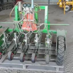 https://cdn.farmtrade.nl/media/161518/conversions/6yi7jV-thumbnail.webp
