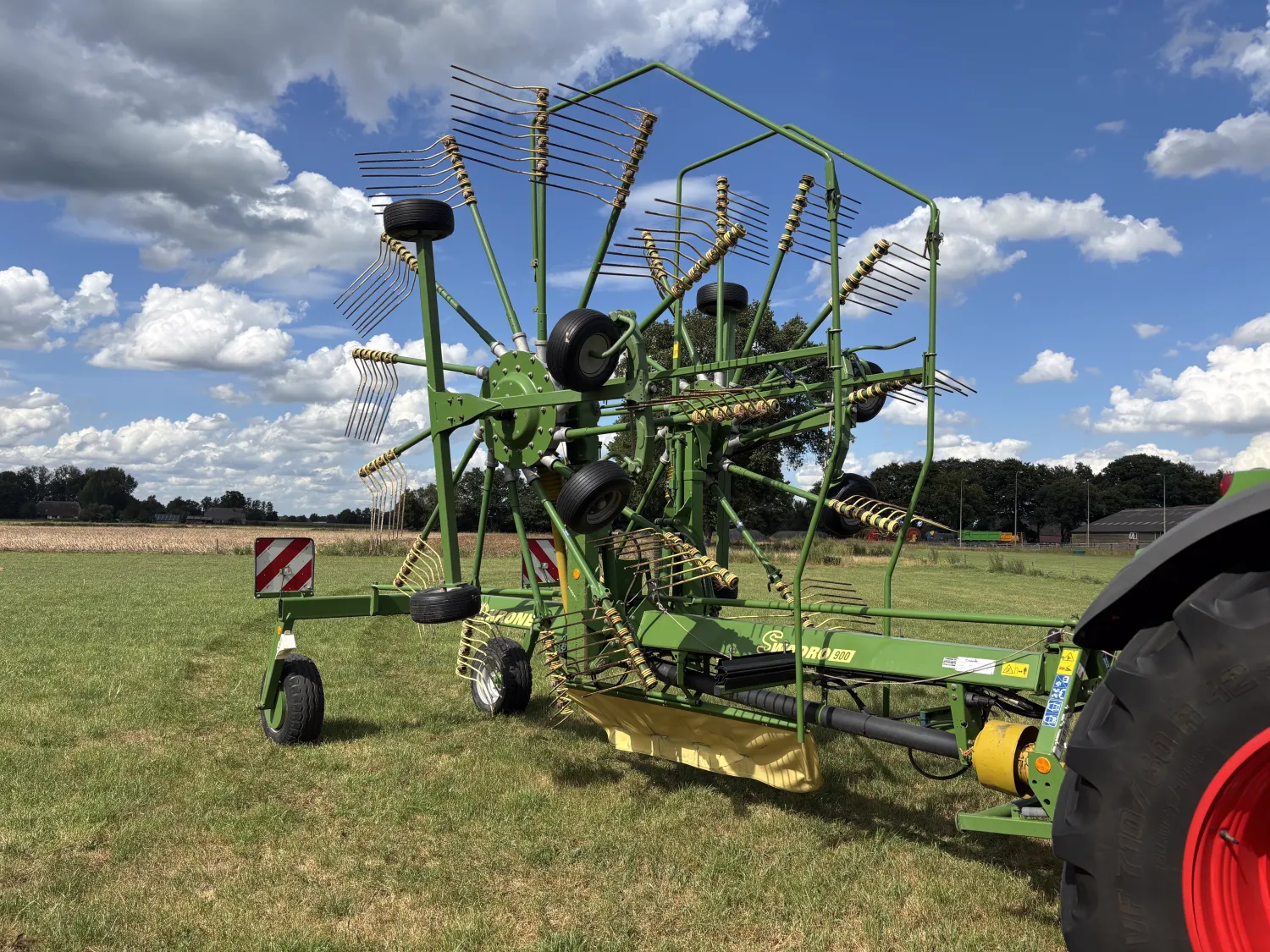 Krone Swadro 900 Hark | 2014 | Werkbreedte 7.60-8.80m