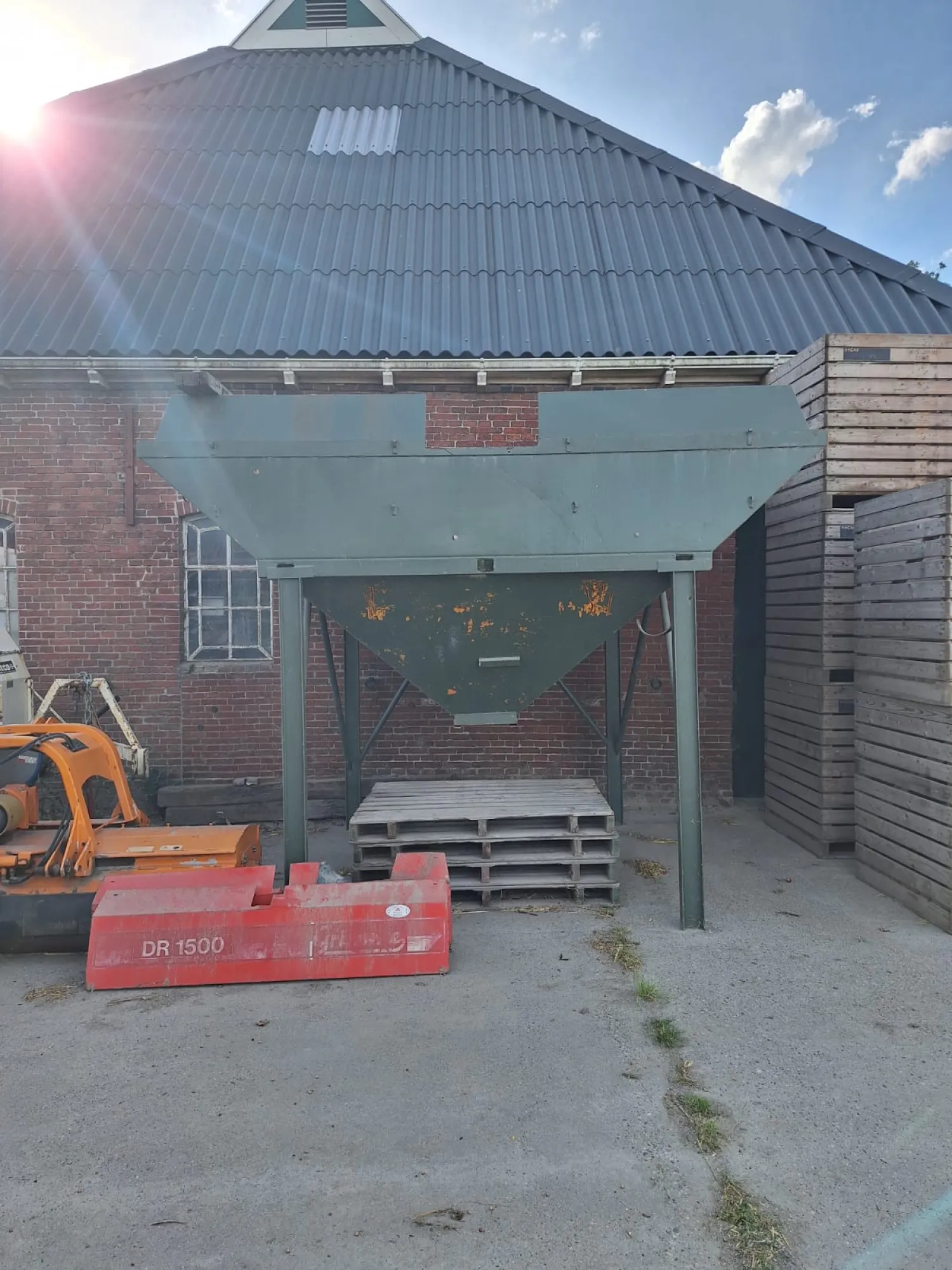 Tussenbunker sorteermachine - 6 ton capaciteit