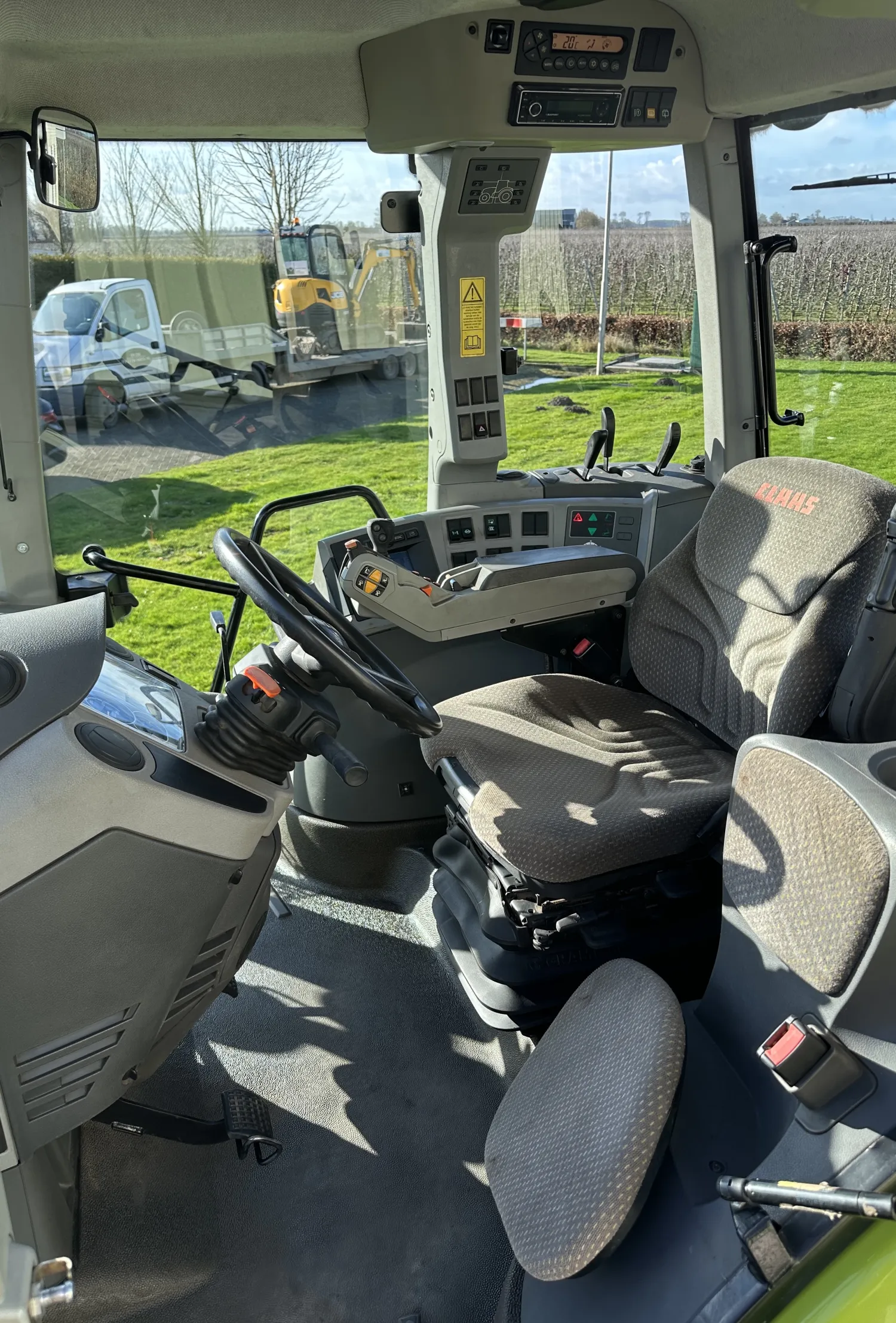 Claas Arion 530 Cebis 2012 | 8236 uur | Kruip