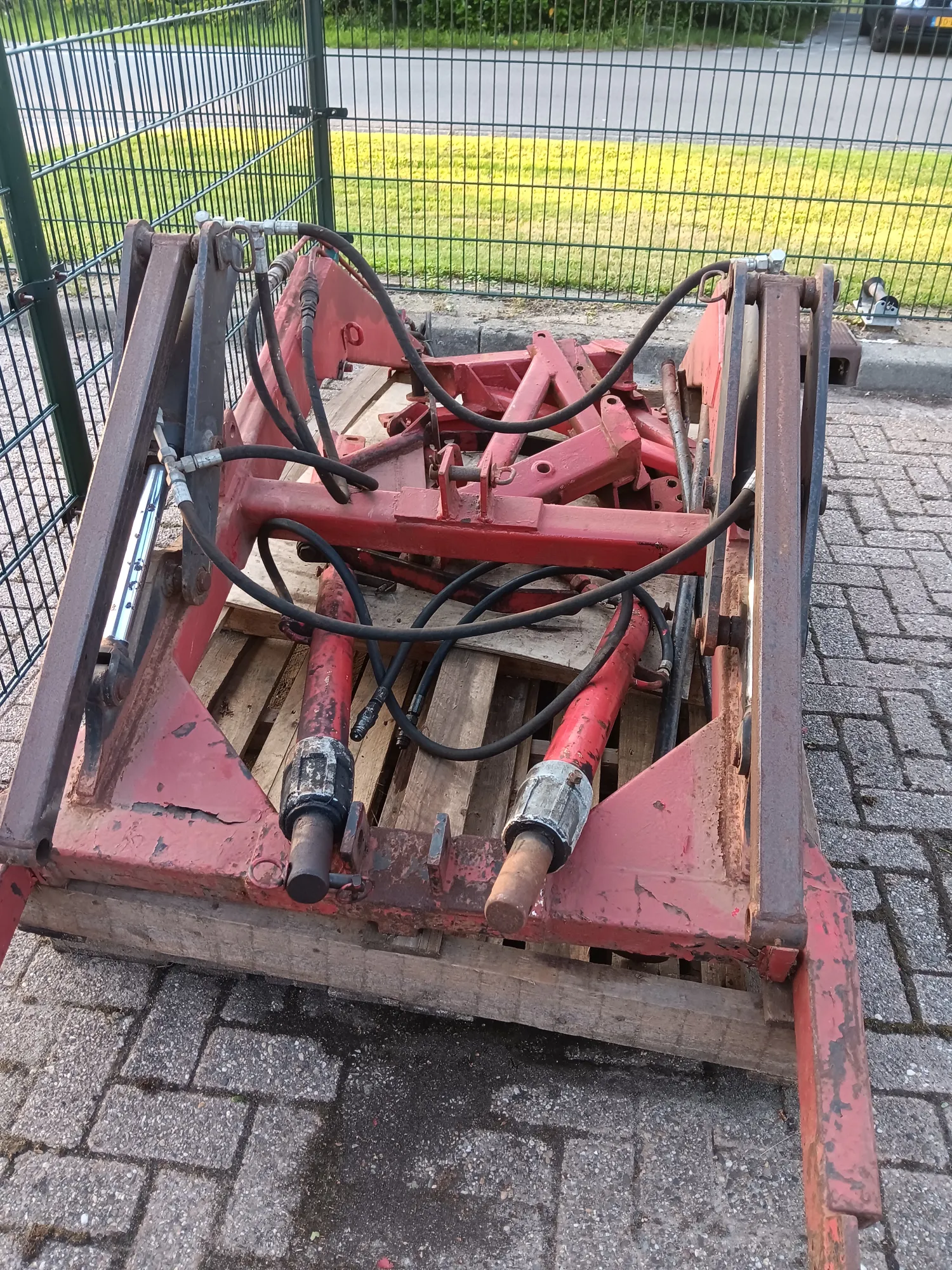 Voorlader IH 624/724 met aanbouwdelen | Landbouwmachines