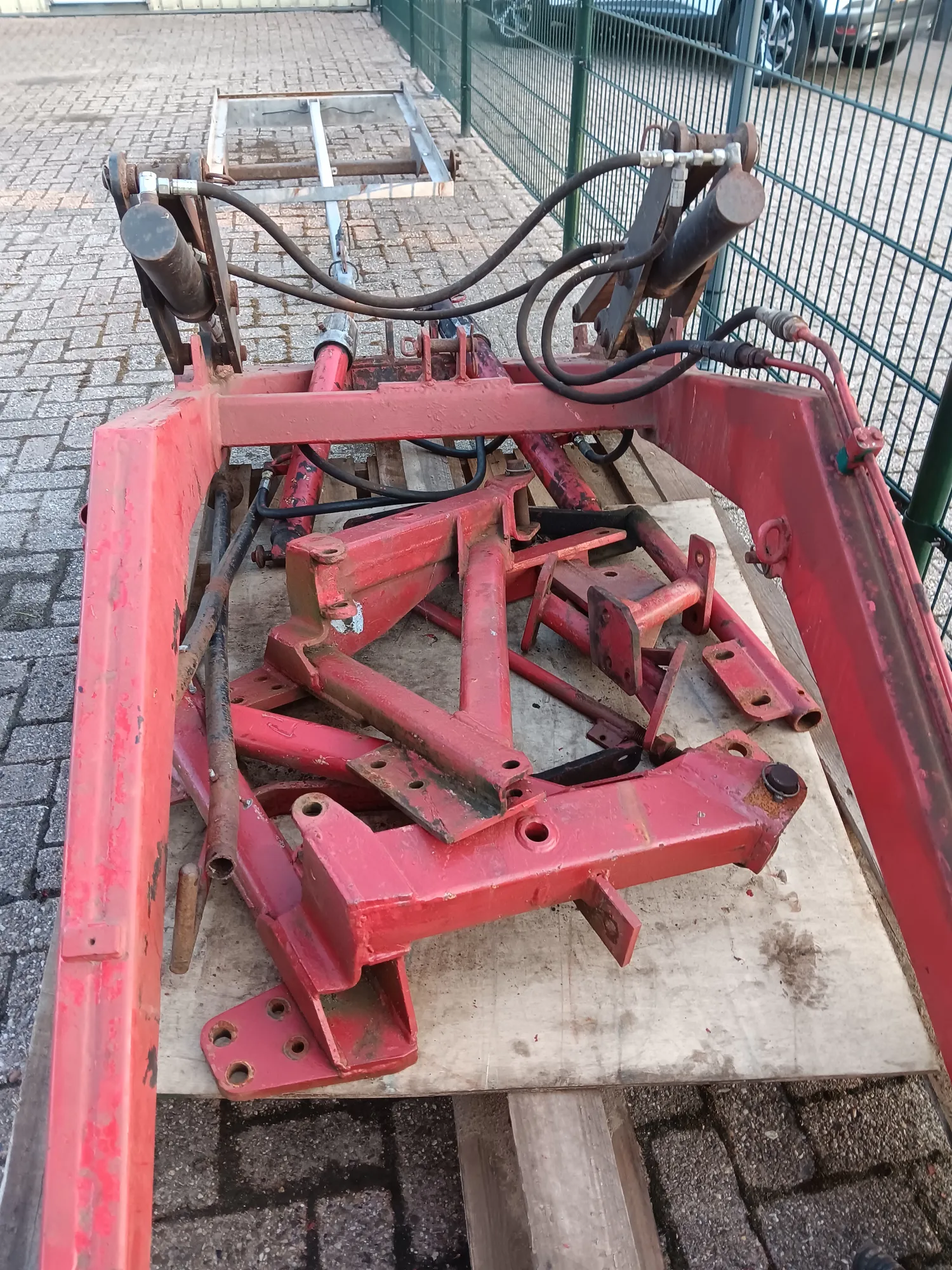 Voorlader IH 624/724 met aanbouwdelen | Landbouwmachines