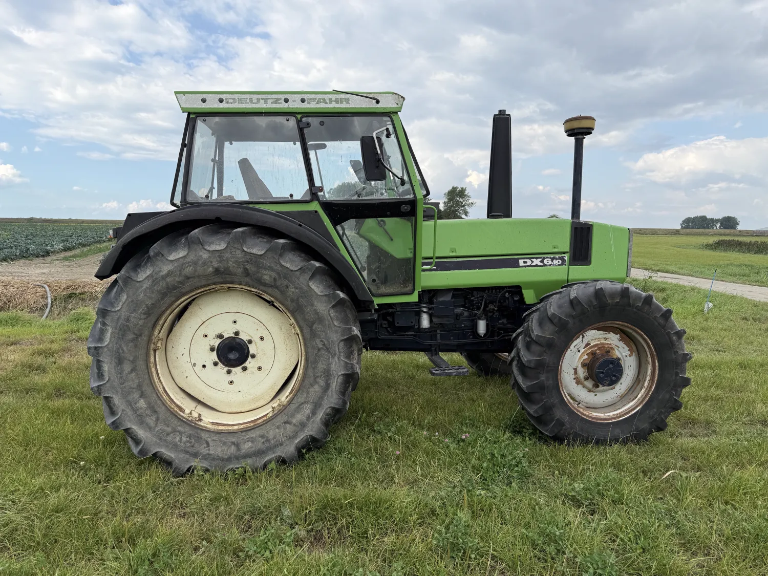 Deutz-Fahr DX 6.10: Goede staat, luchtgeveerde stoel