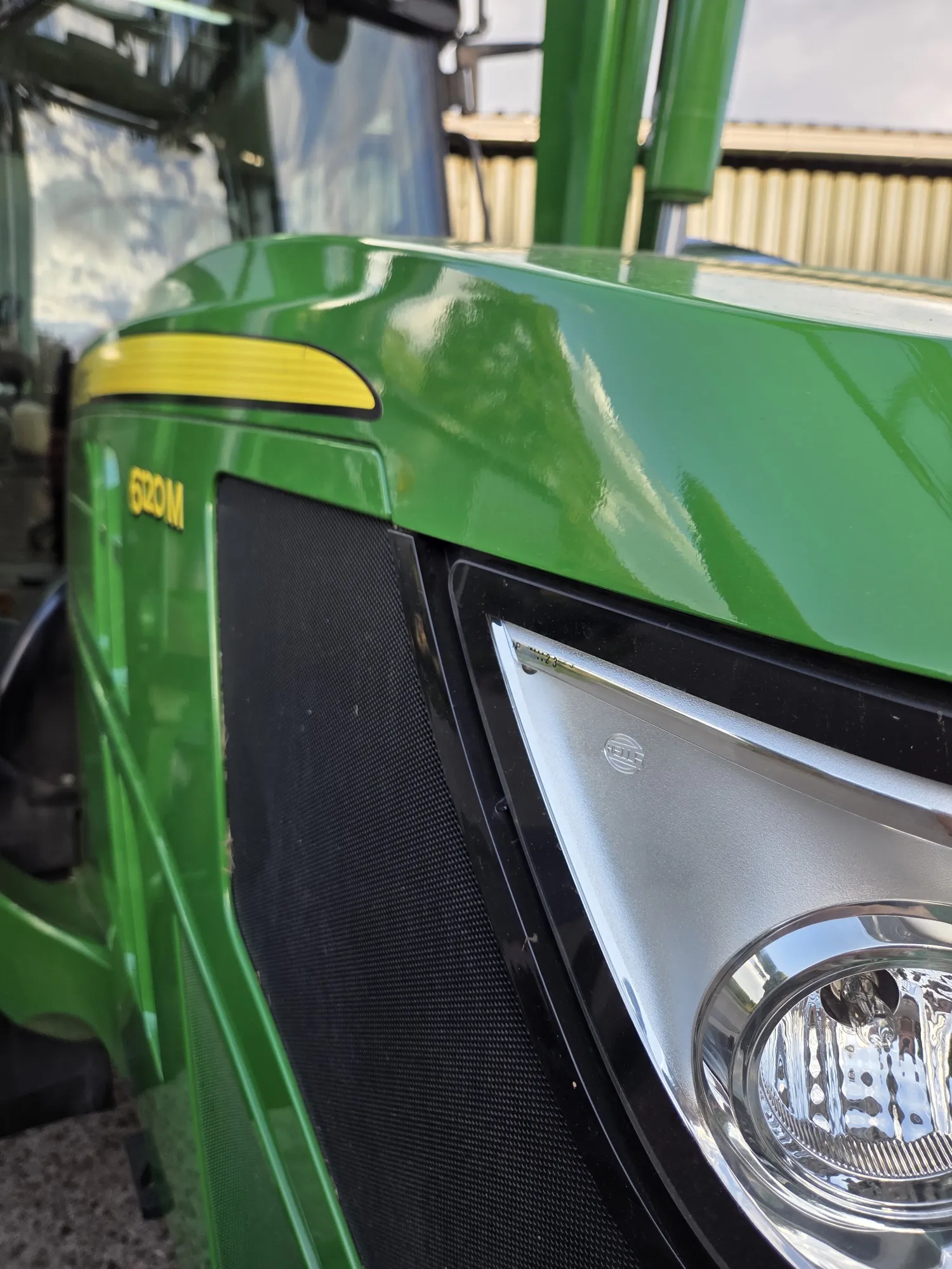 John Deere 6120M Trekker uit 2017 met Voorlader | Te Koop