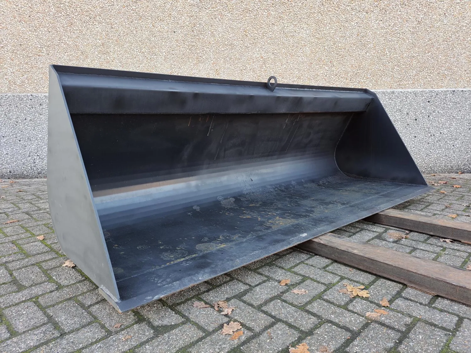 Teleskoplader Schaufel 2.4m - Anschweißteile Inklusive