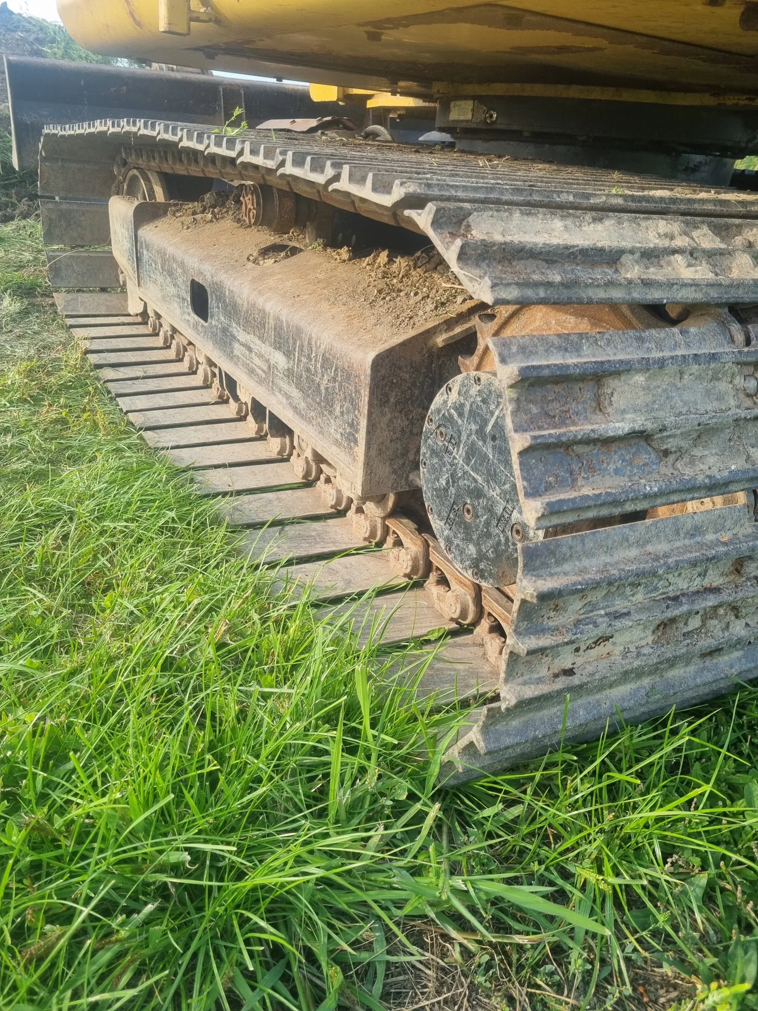 Cat 307 Midi Raupenbagger - 2001, 8300 Stunden