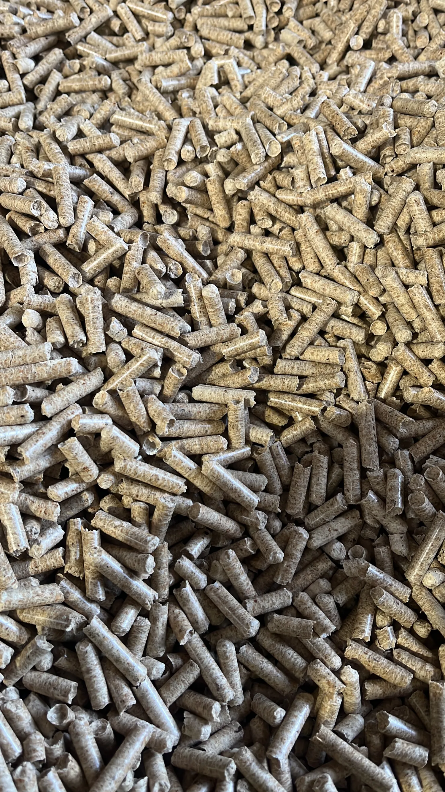 Holzpellets zu verkaufen: Heizung & Einstreu | Säcke & Bigbags
