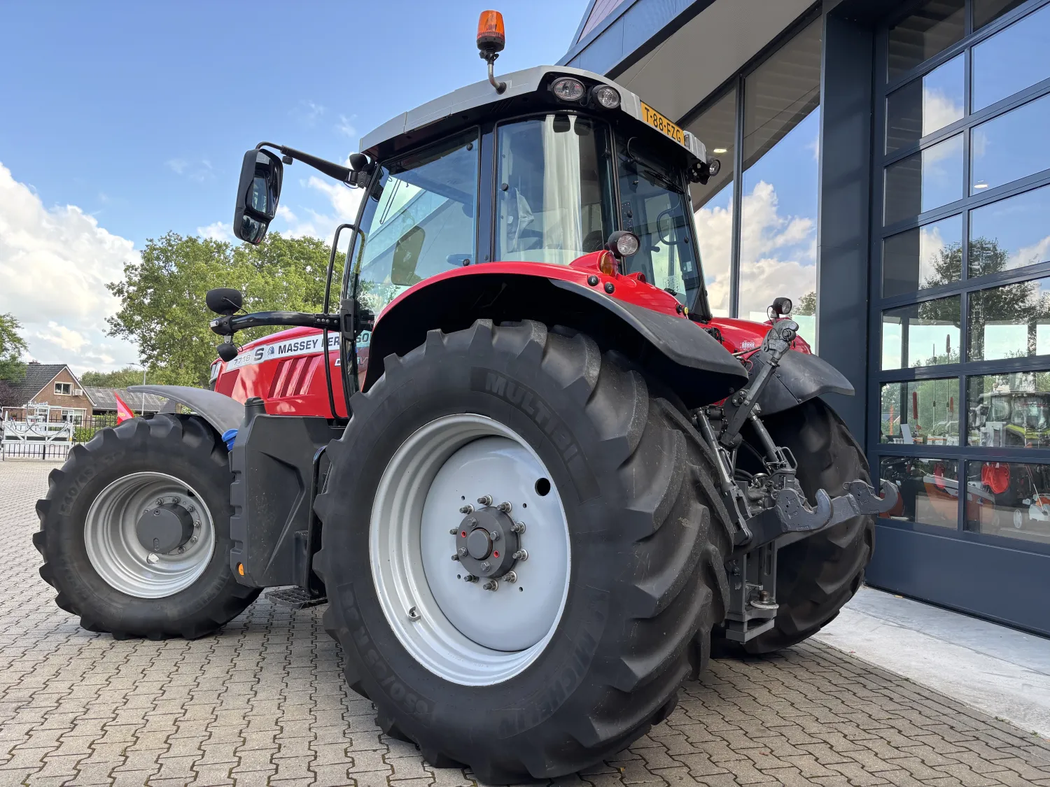 Massey Ferguson 7718S Dyna-VT Stage 5, 2019
