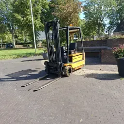 https://cdn.farmtrade.nl/media/162130/conversions/R7Vc8L-thumbnail.webp