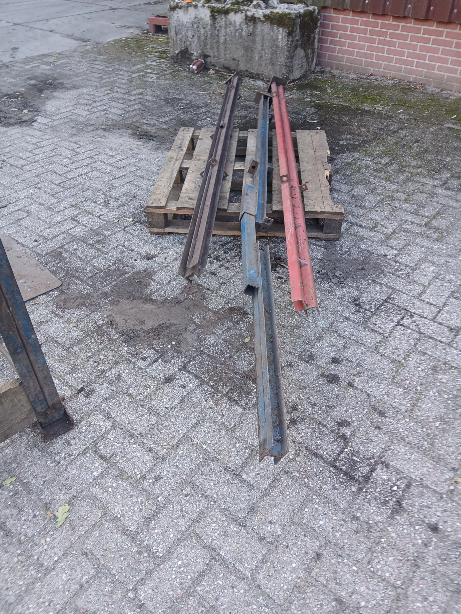 Keerwanden te koop - 32 stuks, diverse afmetingen