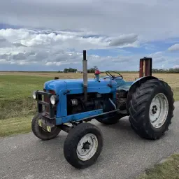 Fordson Power Major te koop | Oldtimer tractor met hefmast