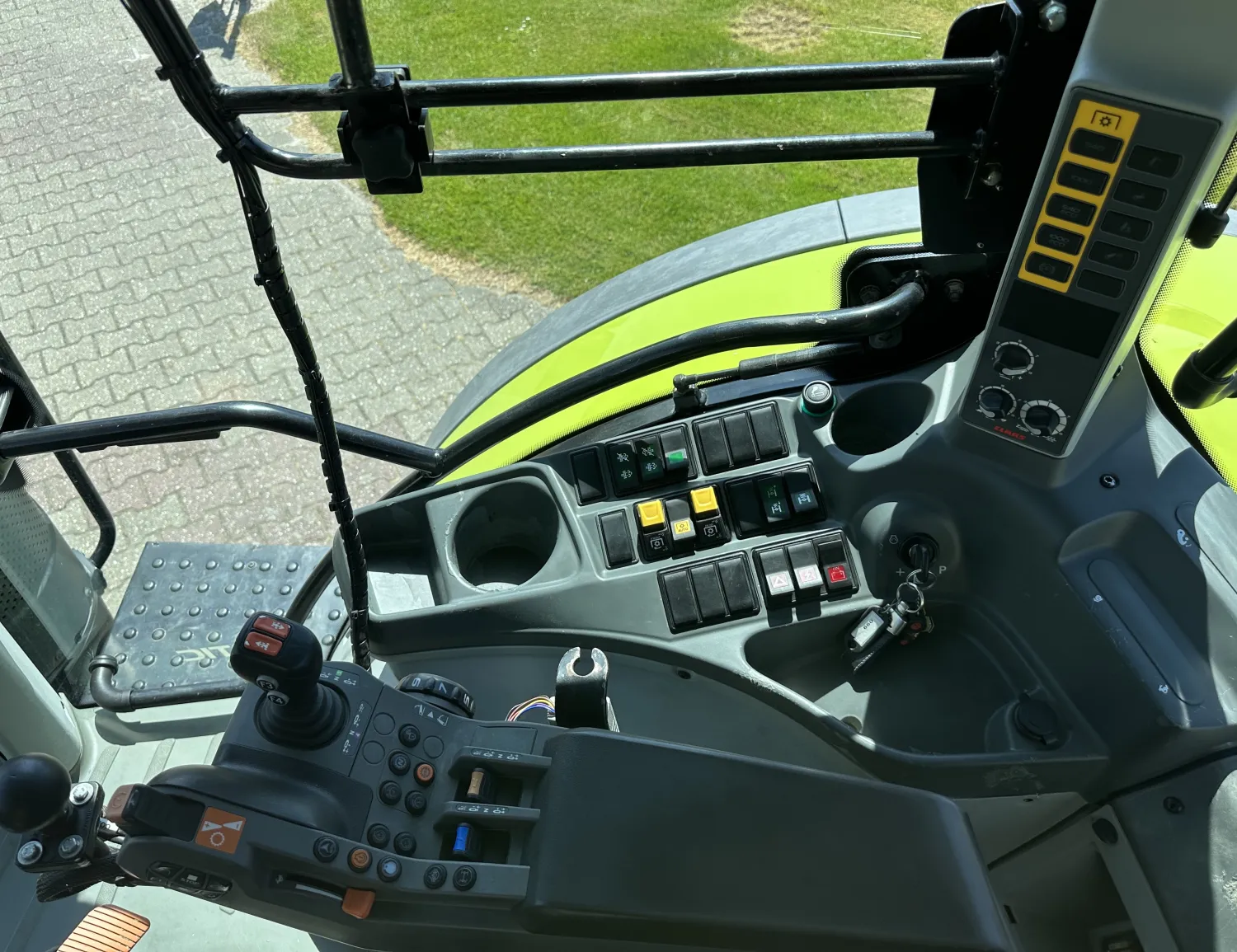 Claas Arion 660 Cis+ Trekker, 2019, 7212 uur, Vario transmissie