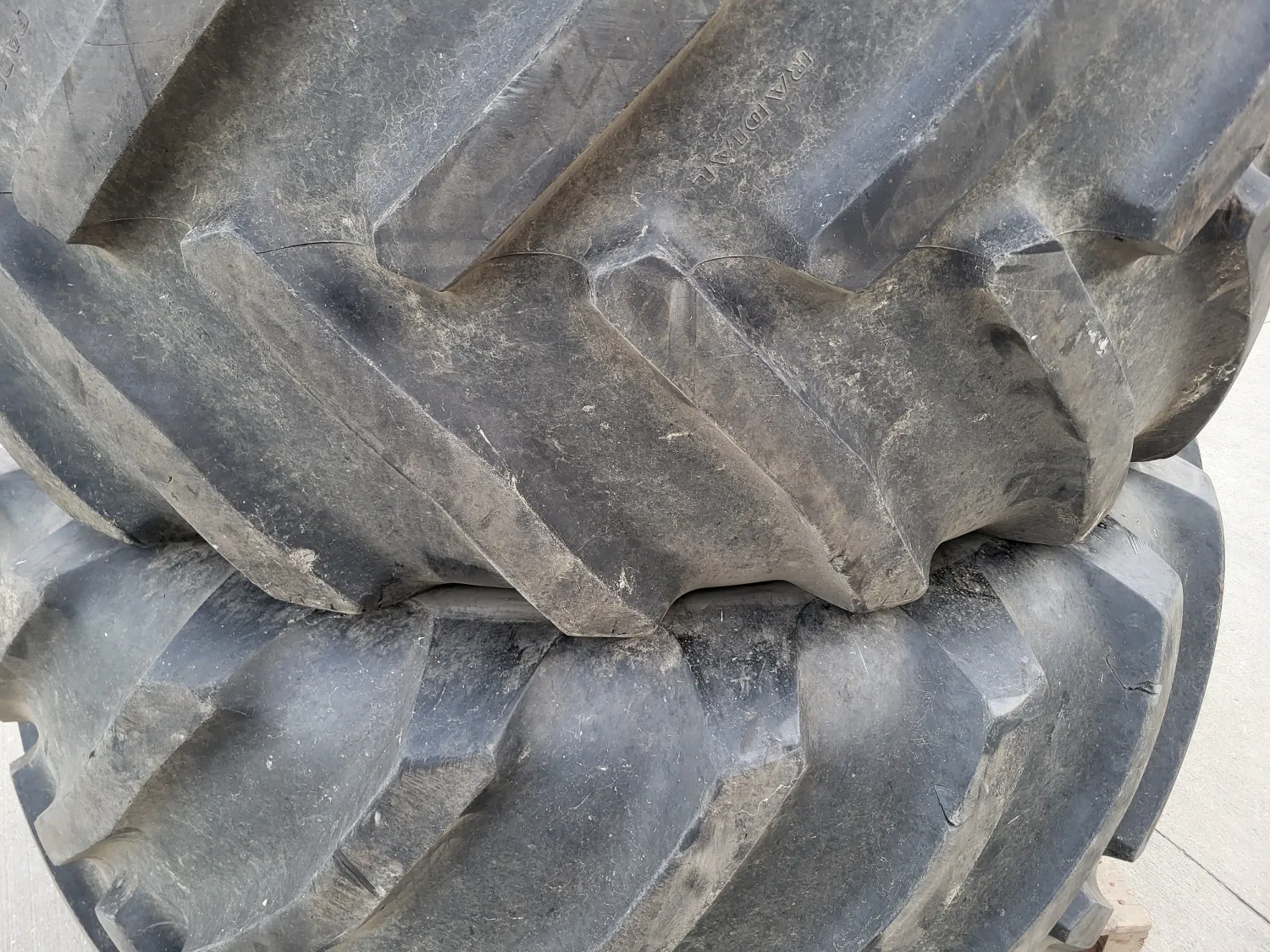 Goodyear Dæk 800/65r32 - Brugte, Uden Fælge