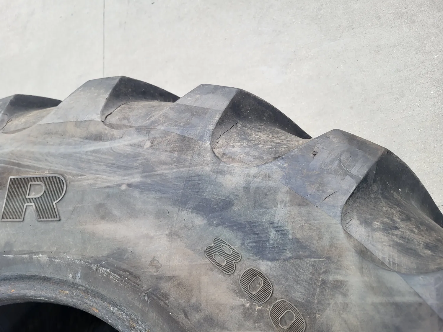 Goodyear Dæk 800/65r32 - Brugte, Uden Fælge
