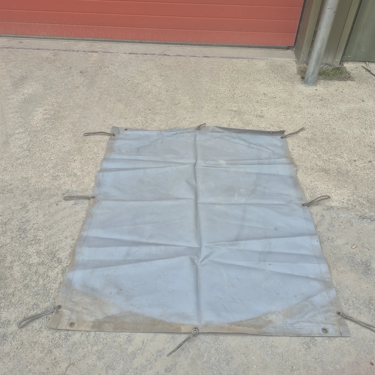 Tons kisten kleden 1.30m x 1.60m te koop - voordelige prijs!