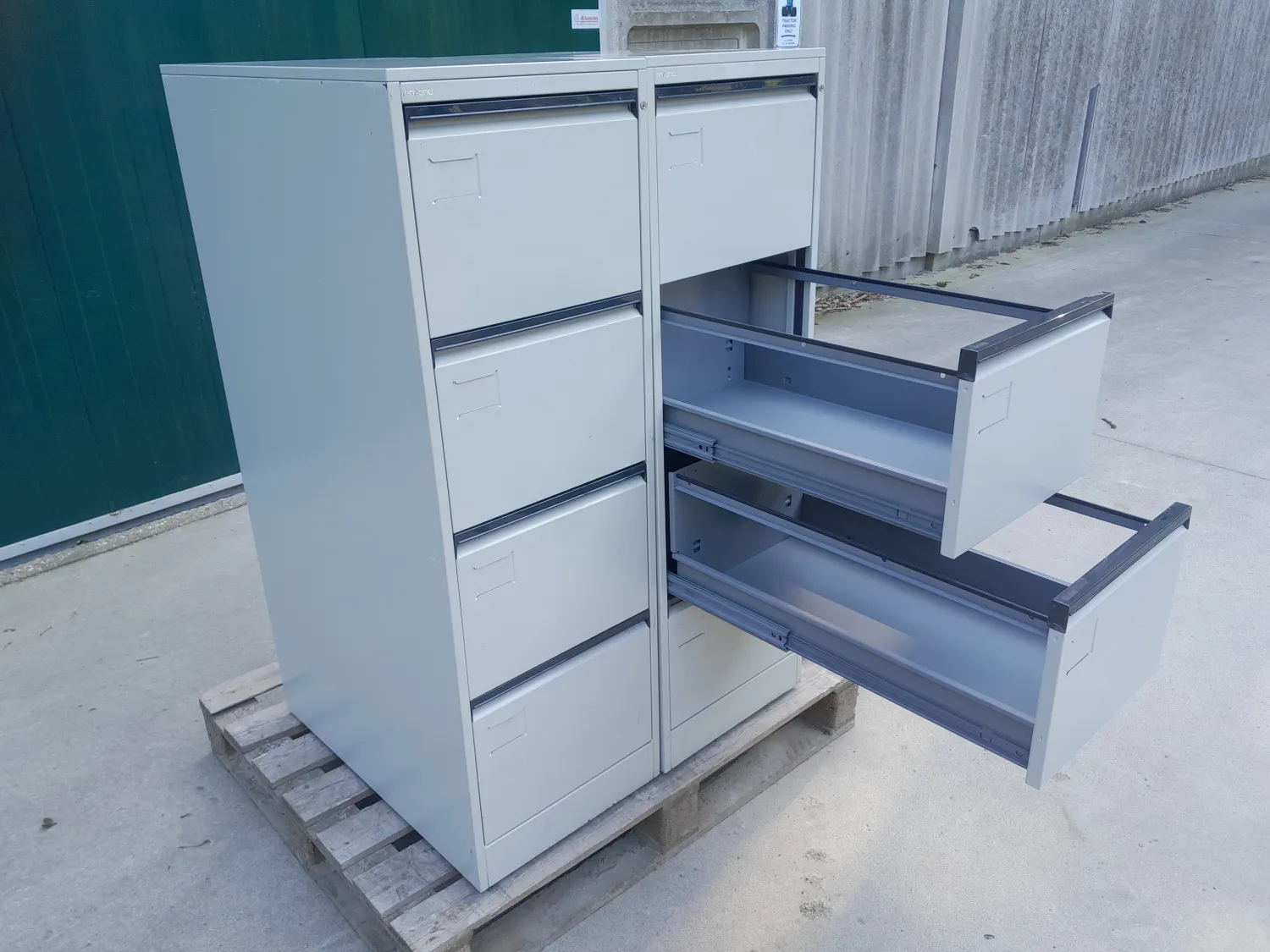 Ahrend Ladekast te Koop - Robuust & Ideaal voor Werkplaats