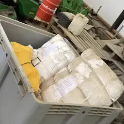 Uien in zakken te koop | Verschillende formaten beschikbaar