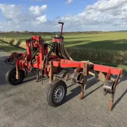 Injector de teren arabil de 4m - Dga machinehandel
