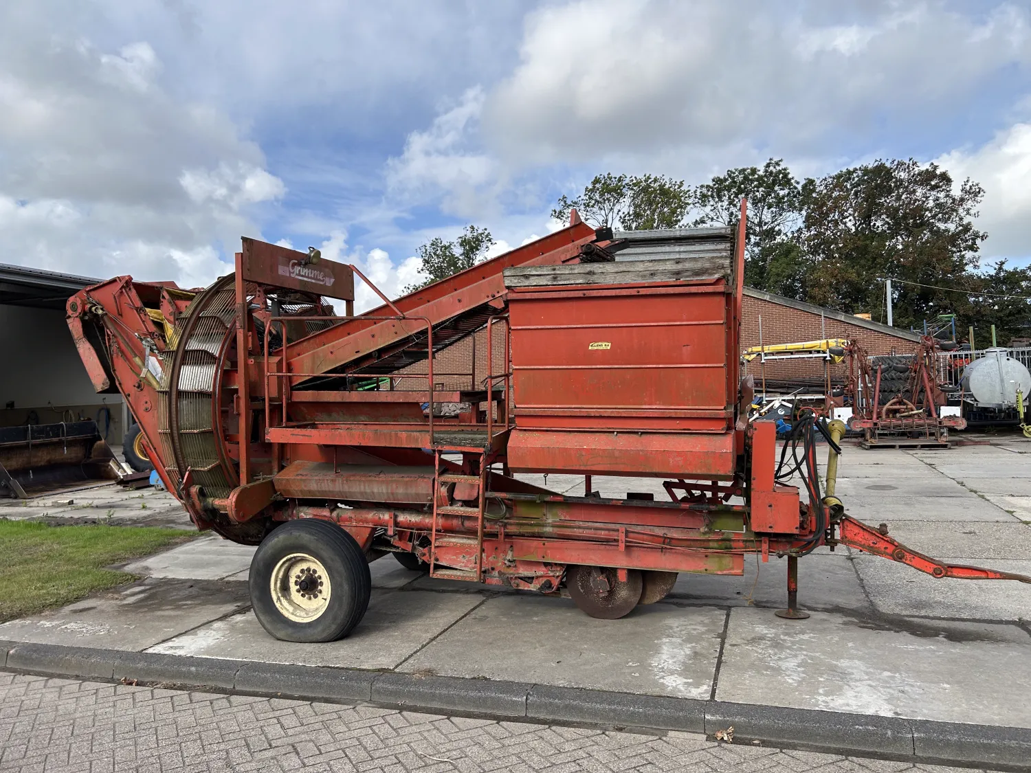 Arracheuse de pommes de terre Grimme HL 750 - Occasion
