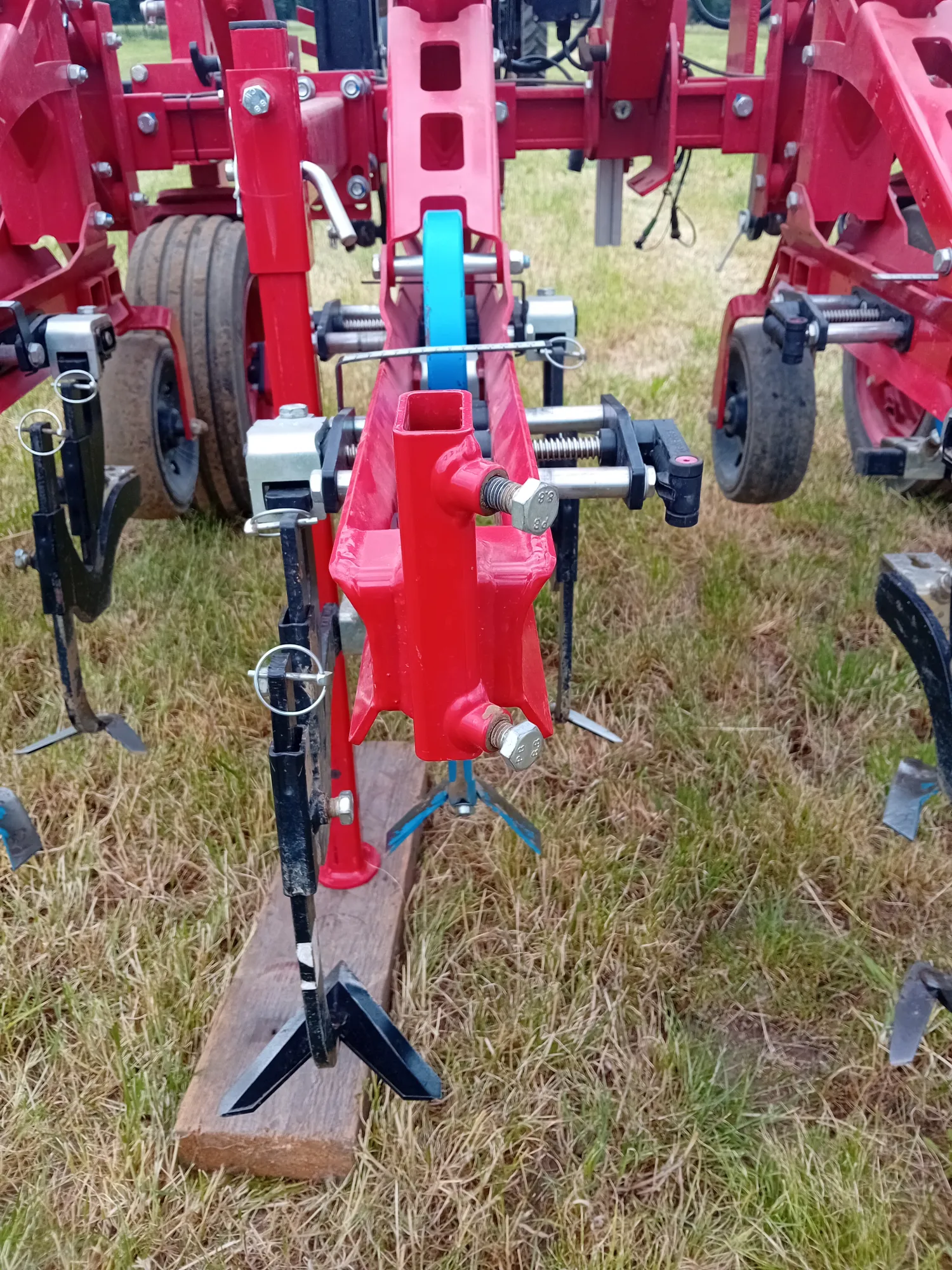 Prășitoare Steketee EC-Weeder - 6 rânduri, controlată de cameră
