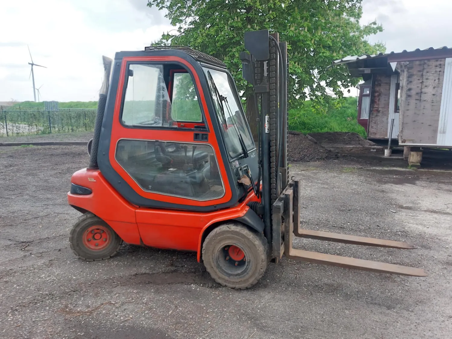 Linde LPG Heftruck 3 Ton - Zijschuiver & Cabine
