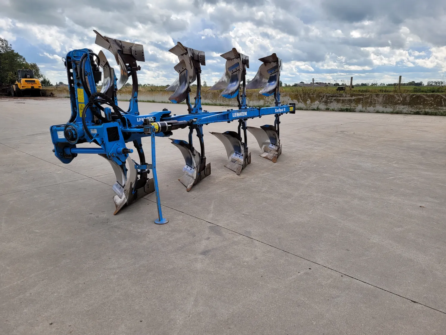 Arado Lemken Europal 6, 4 surcos, año de fabricación 2008