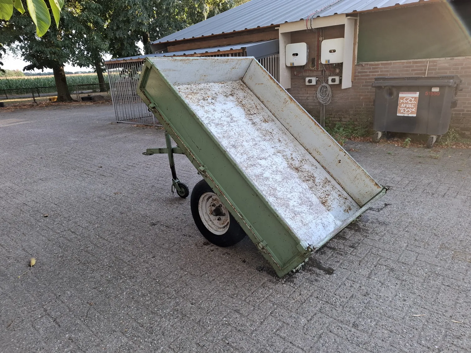 Aanhangwagen voor minitrekker - Handmatige kipfunctie