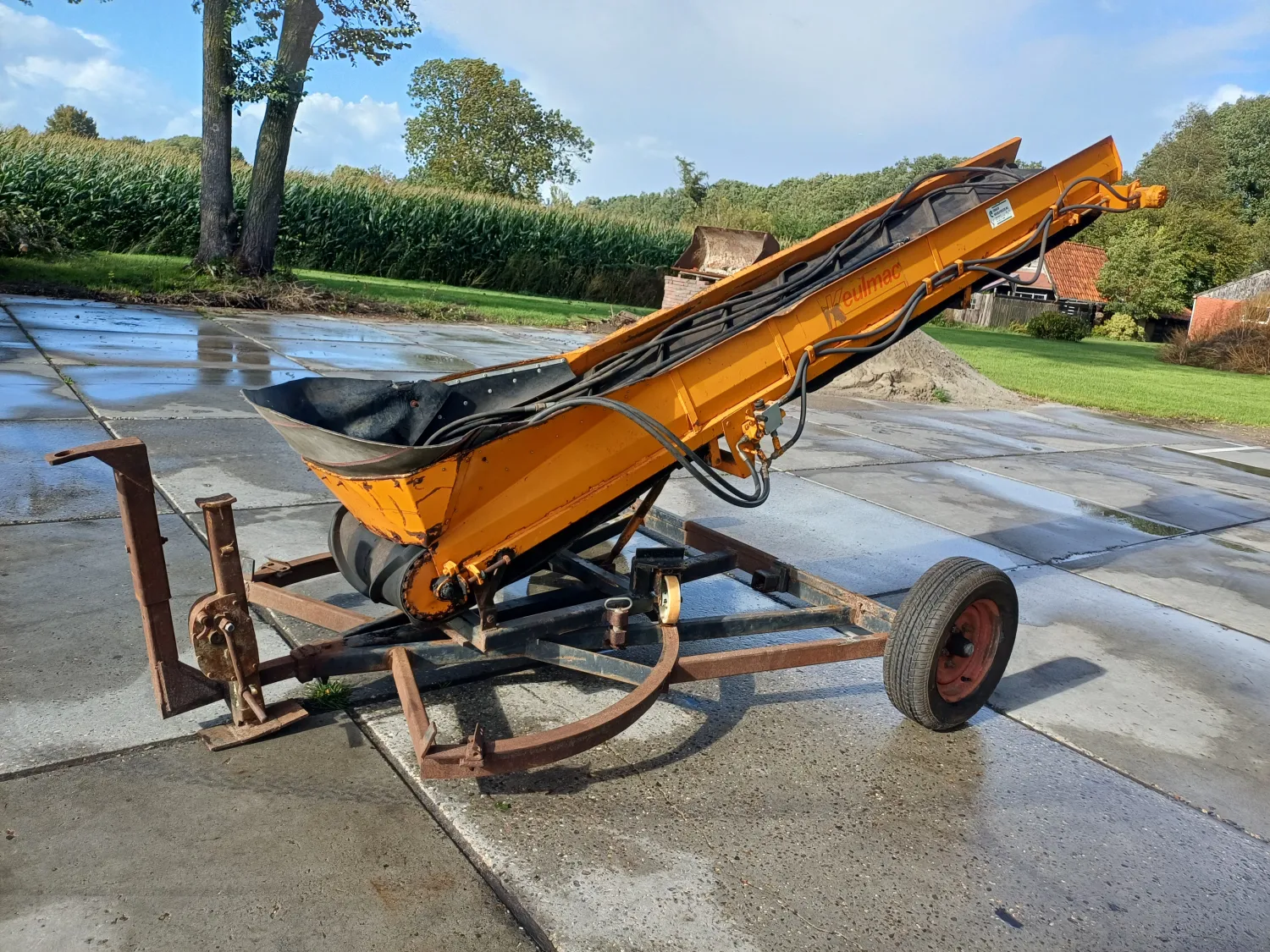 Keulmac Förderband - 4 Meter - Hydraulisch Angetrieben