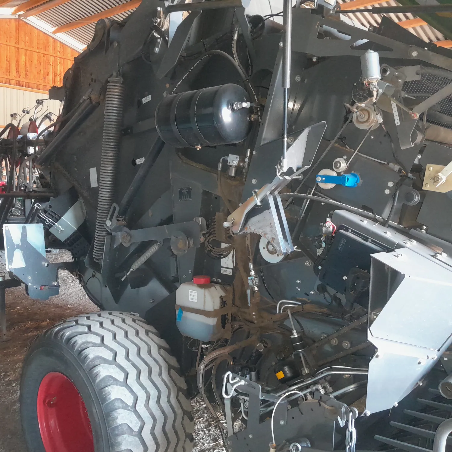 Rundballenpresse Fendt, Bj. 2022 – Top Zustand