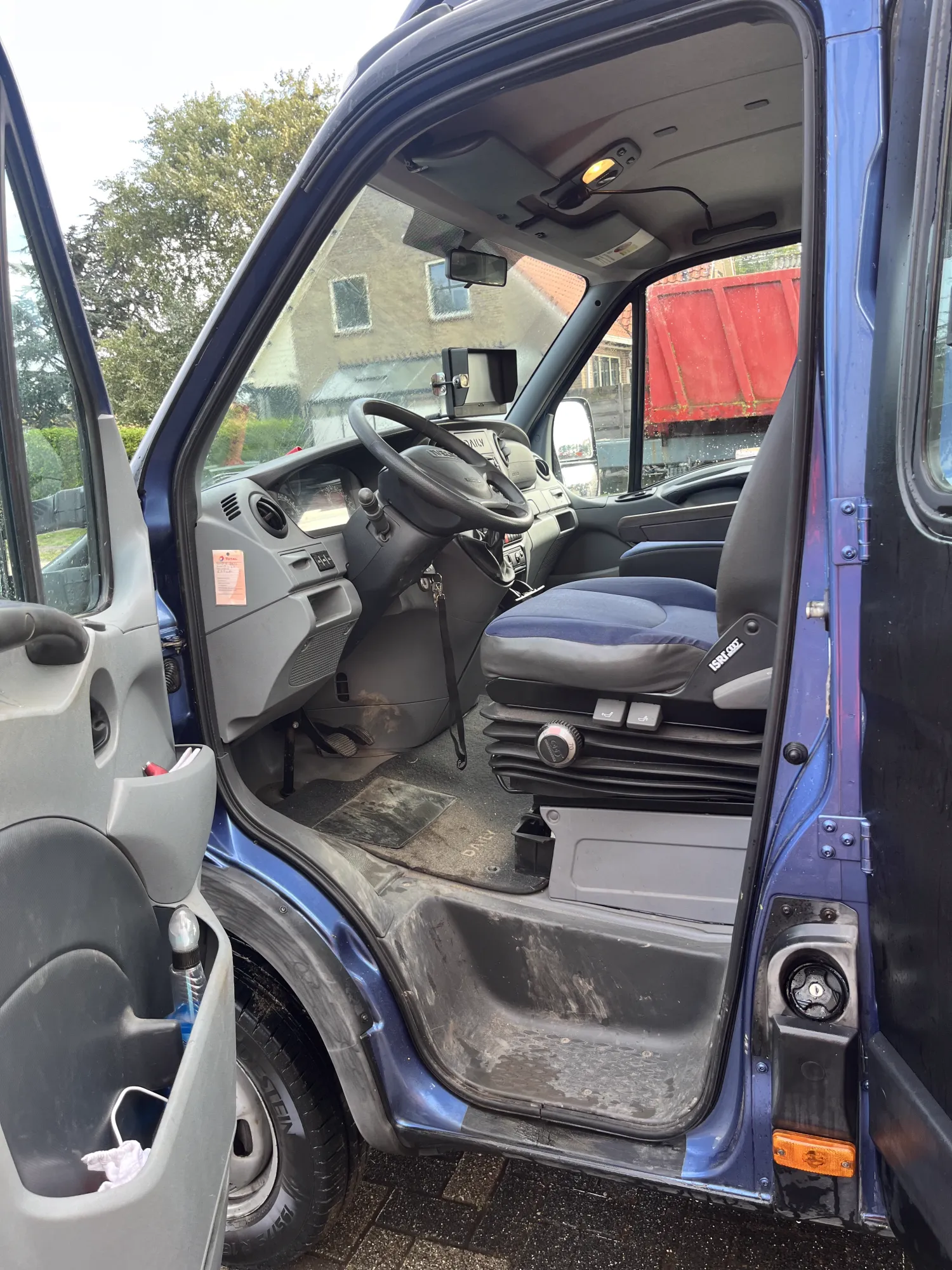Combi 10 Ton met Automaatbak - Lage Kilometerstand