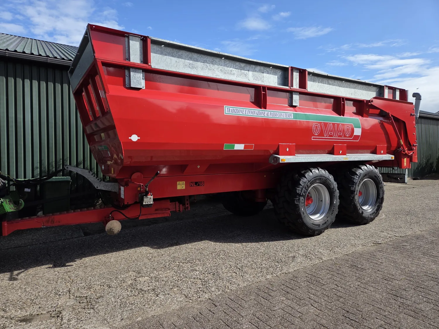 Vaia NL 18 Landwirtschaftlicher Kipper - 18 Tonnen - 2014