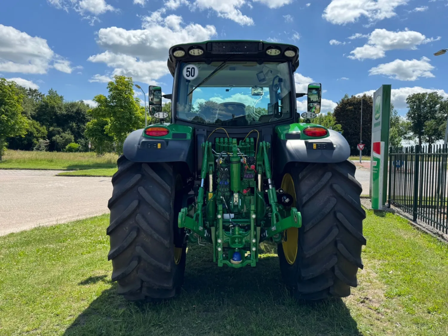 John Deere 6R 185 Traktor - 2024, Wenig Stunden