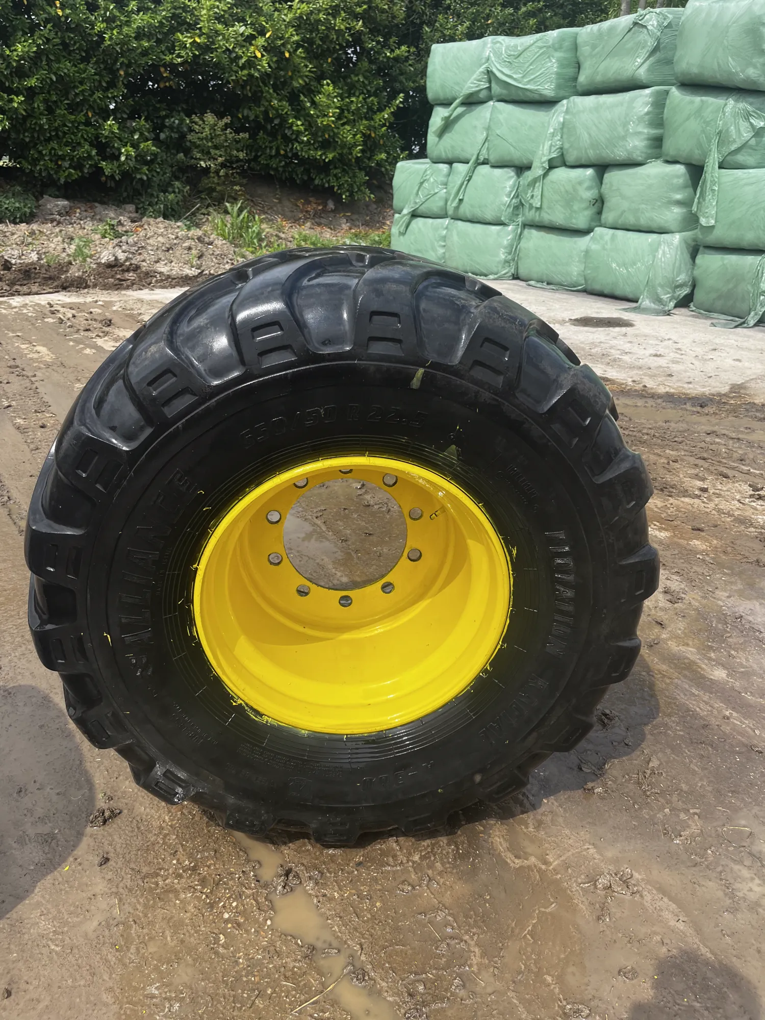 Τροχοί Alliance 650/50R22.5 | Αγροτικά ελαστικά